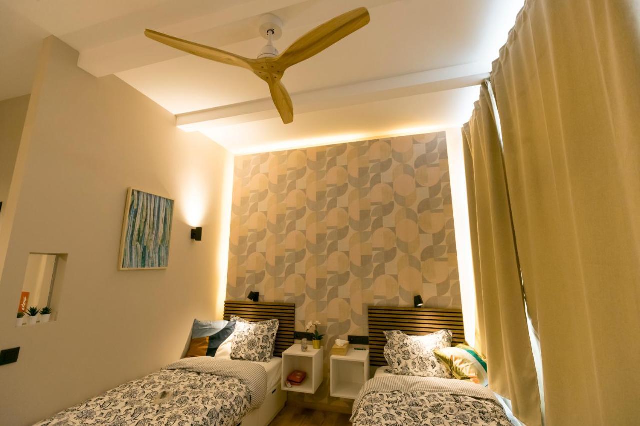 Golden Dove Luxury Aparts บรัสเซลส์ ภายนอก รูปภาพ